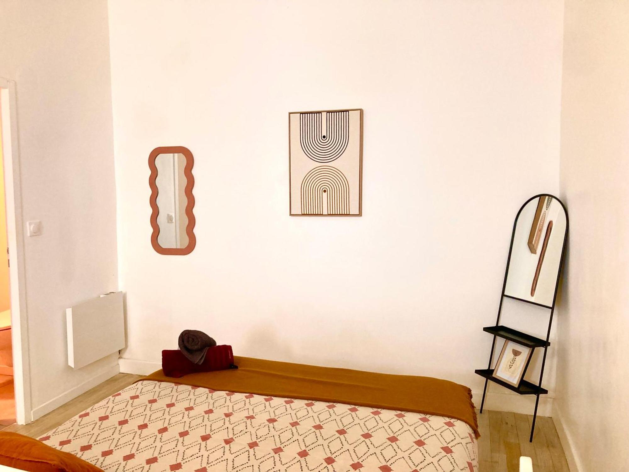 Serene Sixteen - Valence Centre Ville Экстерьер фото